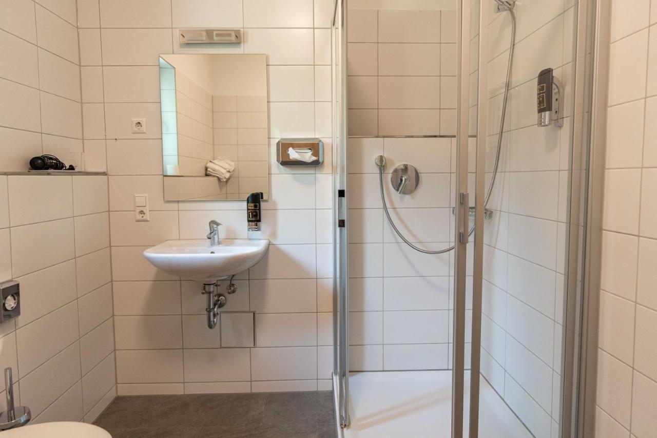 Hotel Am Roemerplatz Ulm Zewnętrze zdjęcie