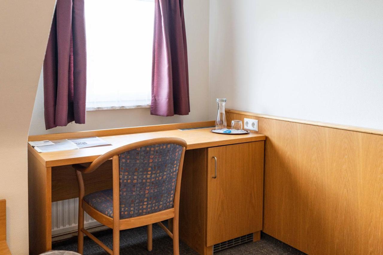 Hotel Am Roemerplatz Ulm Zewnętrze zdjęcie