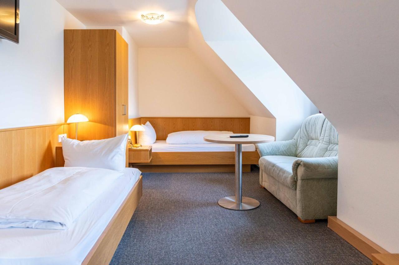 Hotel Am Roemerplatz Ulm Zewnętrze zdjęcie
