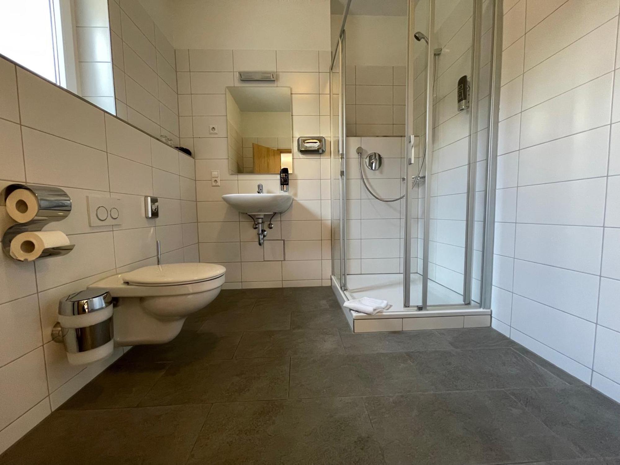 Hotel Am Roemerplatz Ulm Zewnętrze zdjęcie